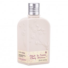 L'Occitane Cherry Blossom Shimmering Lotion 250ml